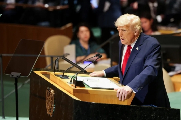 Trump: Em ê tu carî nehêlin Îran bibe xwediyê çekên atomî