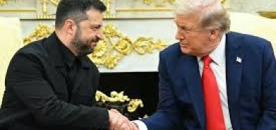 لماذا غيّر دونالد ترمب موقفه بشأن أوكرانيا؟