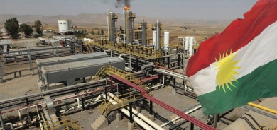 ثماني شركات نفط دولية تتفق مع بغداد وأربيل على تصدير النفط