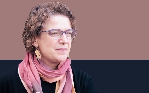 پرۆفیسۆر ئێمیلی ئێم بەندەر  پڕۆفیسۆر ئێمیلی ئێم. بەندەر، پسپۆڕ و تایبەتمەند لە پەیوەندیی نێوان زمان و تەكنەلۆژیا بۆ گوڵان:  زیرەكیی دەستكرد مەترسیی داگیركردنی دیجیتاڵی لەسەر زمانی نەتەوە بچووكەكان دروست دەكات