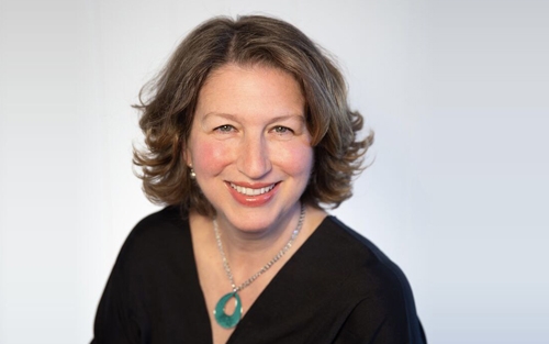 پاولا گوتلۆڤ  پڕۆفیسۆری دانوستاندن و بەڕێوەبردنی كێشەكان لە زانكۆی هارڤارد بۆ گوڵان:   كێشەی هەرێمی كوردستان لەگەڵ بەغدا نەبوونی ڕێككەوتن نییە، بەڵكو جێبەجێ نەكردنی ئەو ڕێككەوتنانەیە كە واژۆی لەسەر دەكەن