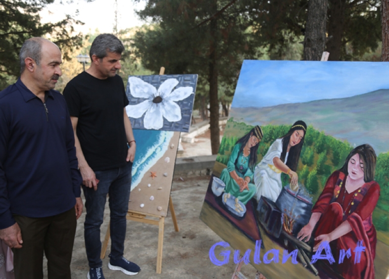 مامۆستا پەیام ڕزگار یەكەمین پێشانگەی تایبەتی شێوەكاریی خۆی كردەوە