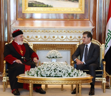 نێچيرڤان بارزانى له‌گه‌ڵ پاتريارك و مه‌ترانه‌كانى كه‌نيسه‌ى ڕۆژهه‌ڵاتيى ئاشوورى كۆبووه‌وه‌