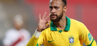 نيمار لن يعود إلى الملاعب قبل تشرين الثاني