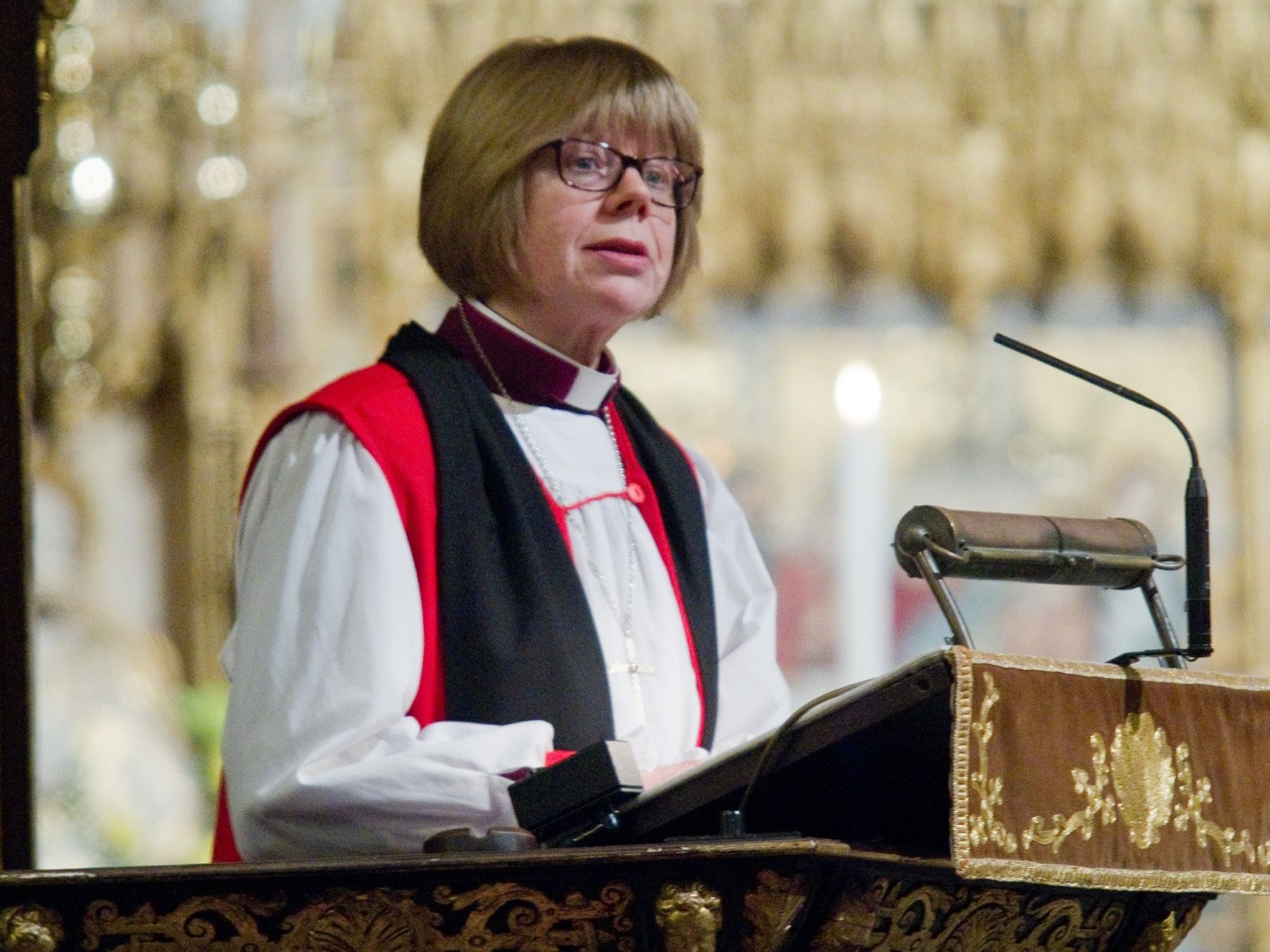 Sarah Mullally Appointed First Female Archbishop of Canterbury