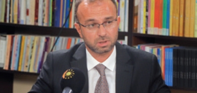 د. بێكەس بریفكانی  بەڕێوەبەری شوێنەوار و كەلەپوور لە پارێزگای دهۆك:     لە ساڵی 2012 هەتا ئێستا 2760 ناوچەی شوێنەواری  لە دهۆك تۆمار كراون كە پێشتر تا 2003 تەنیا 406 شوێنەوار تۆمار كرابوون