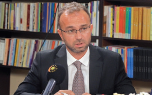 د. بێكەس بریفكانی  بەڕێوەبەری شوێنەوار و كەلەپوور لە پارێزگای دهۆك:     لە ساڵی 2012 هەتا ئێستا 2760 ناوچەی شوێنەواری  لە دهۆك تۆمار كراون كە پێشتر تا 2003 تەنیا 406 شوێنەوار تۆمار كرابوون