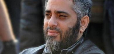 هونەرمەند فەزل شاكر خۆی ڕادەستی هێزەكانی سوپای  لوبنان كرد