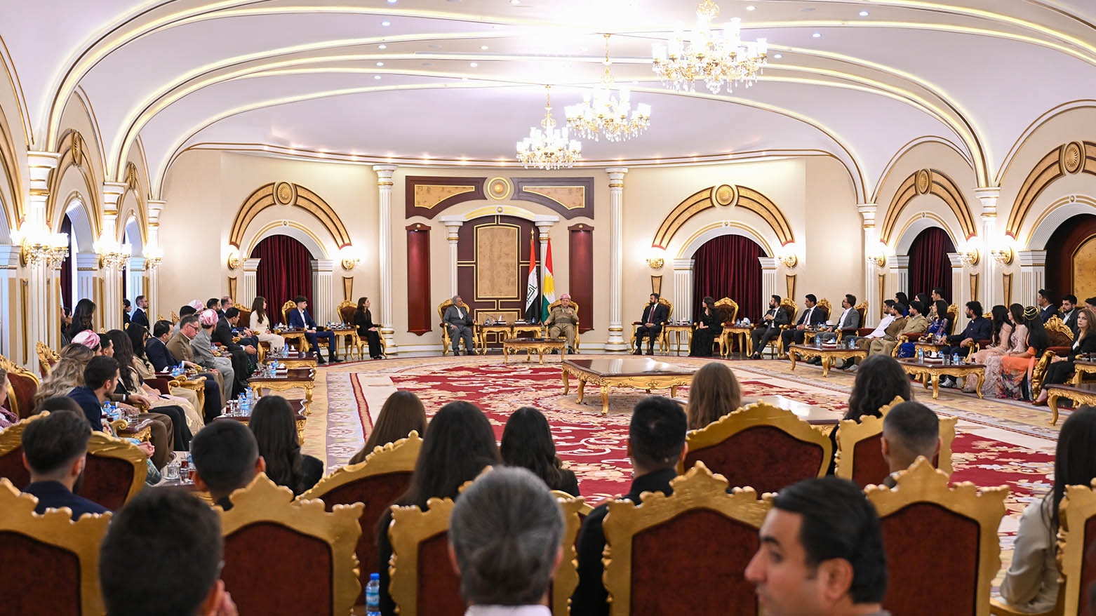 Serok Barzanî bo ciwanên Kurd ên diyasporayê: Girîngiyê bidin xwendin û xweavakirinê