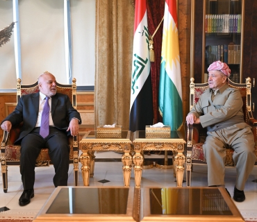 لــــە پیرمام سەرۆك مسعود بارزانی پێشوازی لە بەڕێز حەیدەر عەبادی سەرۆکی هاوپەیمانی نەسر کرد.