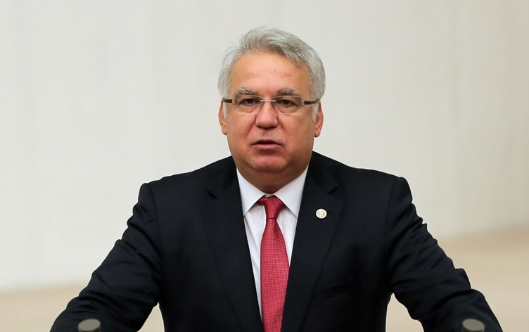 Parlamenterê berê yê AK Partiyê hat desteserkirin