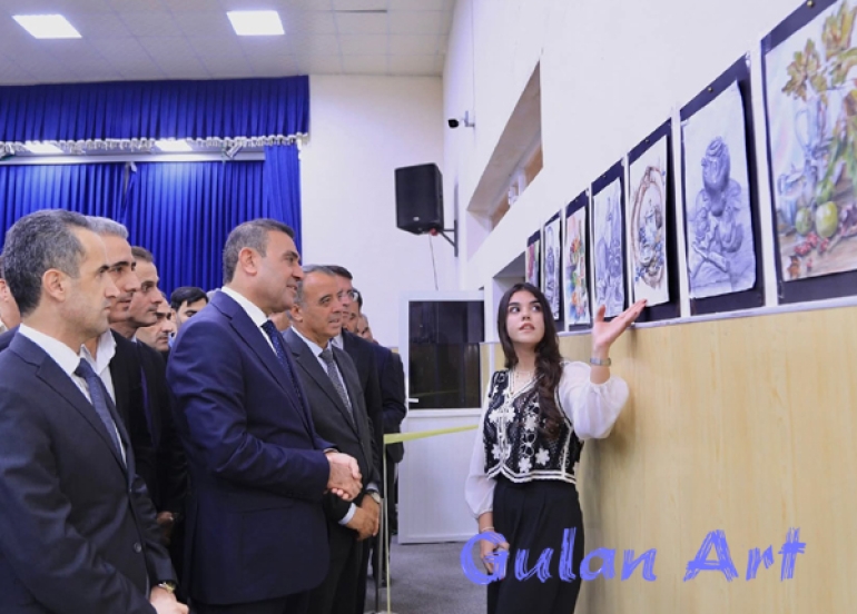 پەیمانگەی هونەرە جوانەکانی ڕواندز بە پێشانگەیەكی شێوەكاری پێشوازییان لە ساڵی نوێی خوێندن كرد