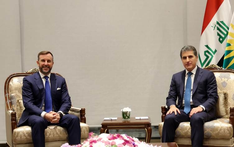 سەرۆکی هەرێمی کوردستان لەگەڵ باڵيۆزى ئيتاڵيا له‌ عێراق کۆبووەوە و جه‌ختى له‌ گرنگيى په‌يوه‌ندييه‌كانى عێراق و هه‌رێمى كوردستان له‌گه‌ڵ ئيتاڵيادا كرده‌وه