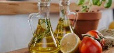 ما فوائد تناول الثوم وزيت السمك معاً؟