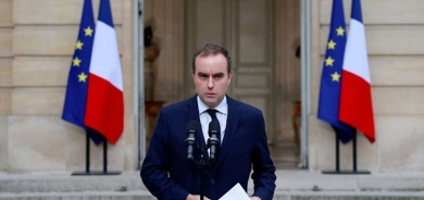 Li Fransayê qeyrana siyasî: Lecornu dîsa bû serokwezîr lê rastgir wî naxwazin