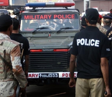 پێنج چەکدار لە ئەنجامی هێرش بۆ سەر ناوەندێكی مەشقی پۆلیس کوژران