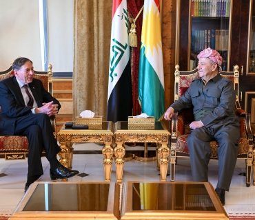 سەرۆک مەسعود بارزانی پێشوازی لە جەنەراڵ دەیڤد پێتریۆس سەرۆکی پێشووی دەزگای هەواڵگری ئەمەریکا (سی ئای ئەی) کرد.