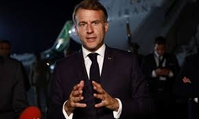 ماكرون: الأسابيع والأشهر المقبلة ستشهد هجمات إرهابية وزعزعة للاستقرار