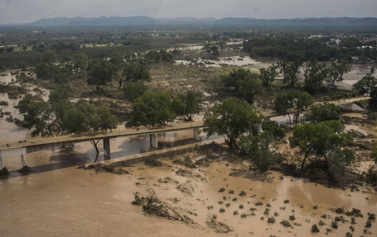Li Meksîkayê lehî, hejmara miriyan derket 64an
