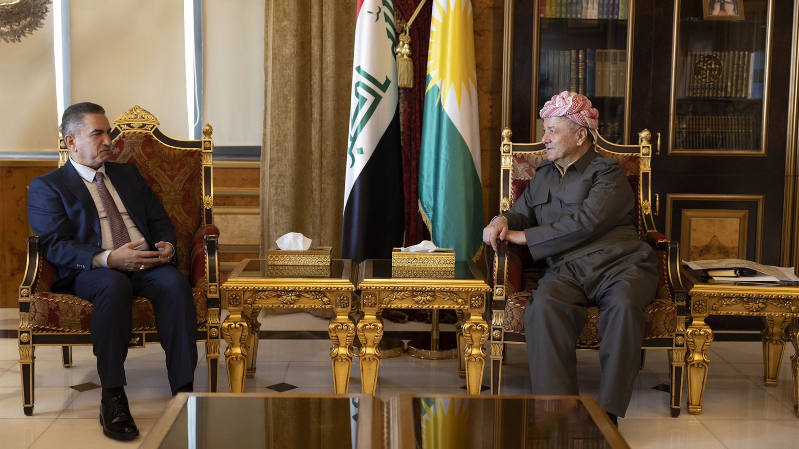 الرئيس بارزاني يستقبل رئيس تحالف البديل