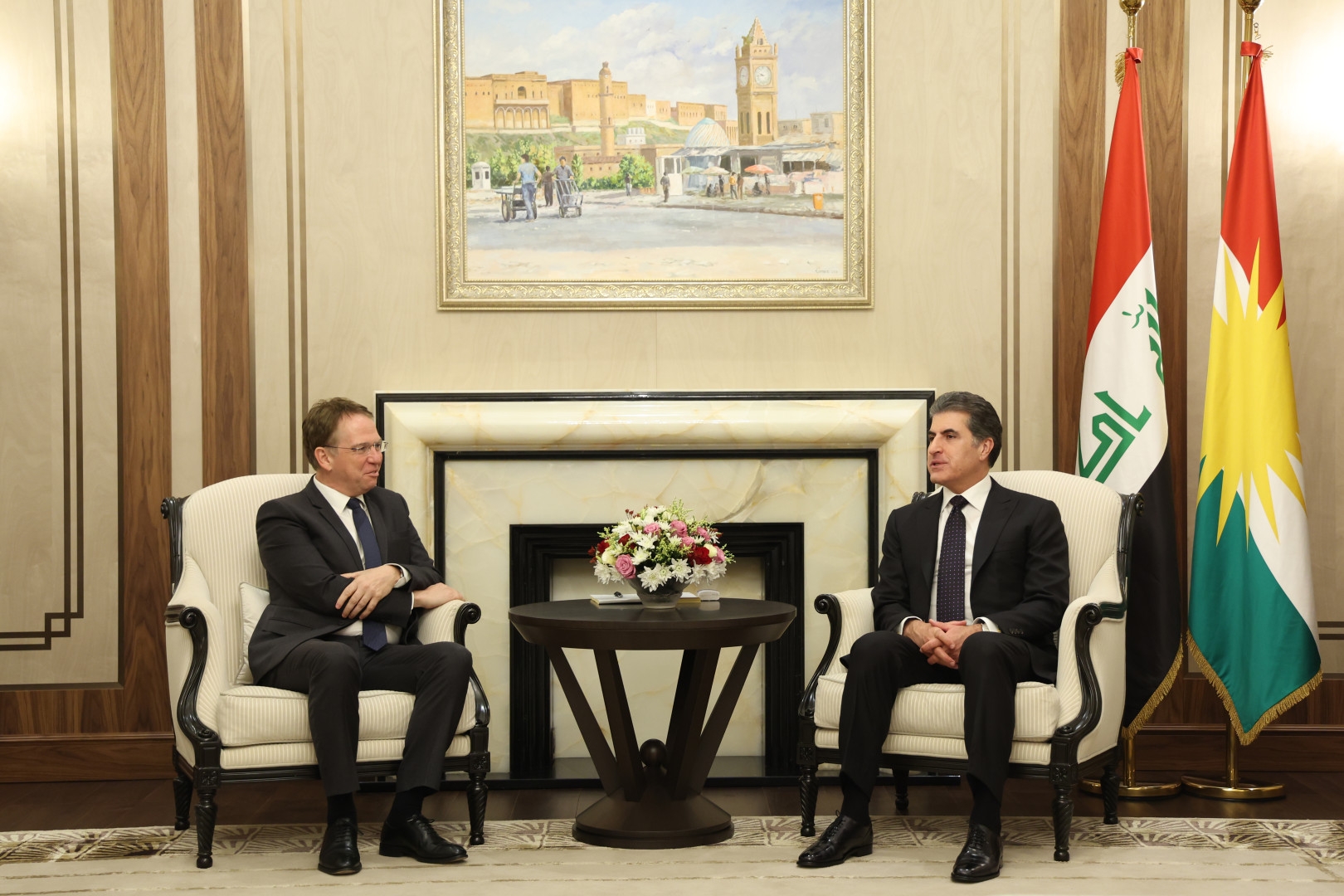 نێچيرڤان بارزانى، سه‌رۆكى هه‌رێمى كوردستان، پێشوازيى له‌ به‌ڕێز پاتریک دۆرێل، باڵیۆزی فەرەنسا لە عێراق كرد.