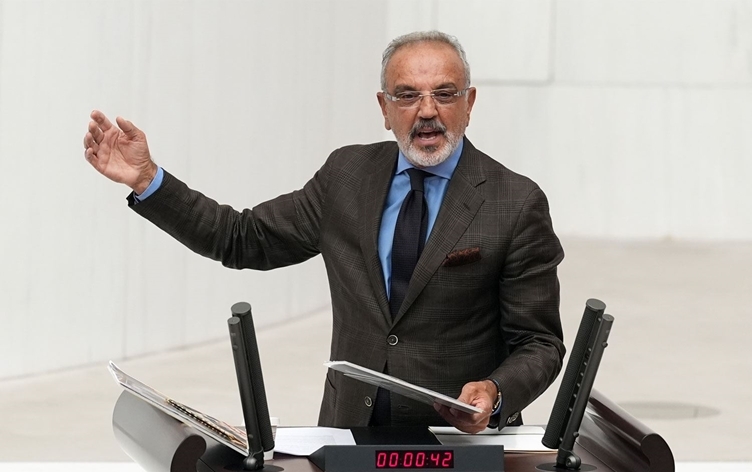 Sirri Sakik: Hûn dizanin kî nemerd e?