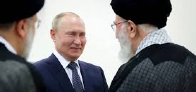 ظريف ينشر غسيل مفاوضات «النووي»