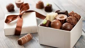 ماذا يحدث لنومك عند تناول الشوكولاته قبل الذهاب للفراش؟