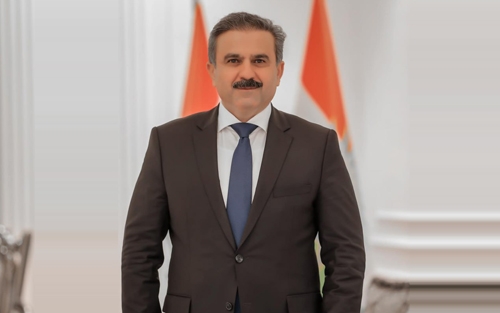 دكتۆر محەمەد شوكری  سەرۆكی دەستەی وەبەرهێنانی هەرێمی كوردستان بۆ گوڵان:  لە كابینەی نۆیەمی حكومەتی هەرێمی كوردستان 680 پڕۆژەی وەبەرهێنان مۆڵەتیان پێ دراوە و  414 پڕۆژە بە بڕی 16،6 ملیار دۆلار بەگەڕ خراون