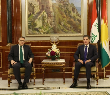 نێچيرڤان بارزانى، سه‌رۆكى هه‌رێمى كوردستان، پێشوازيى له‌ به‌ڕێز ئانل بۆرا ئينان، باڵيۆزى توركيا له‌ عێراق كرد.