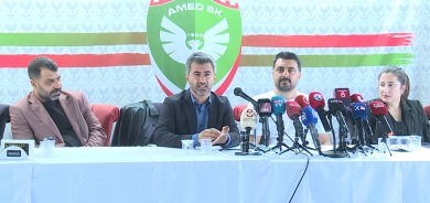 Serokê Amedsporê: Em ê li ser nivîsa bi kurdî berdewam bin