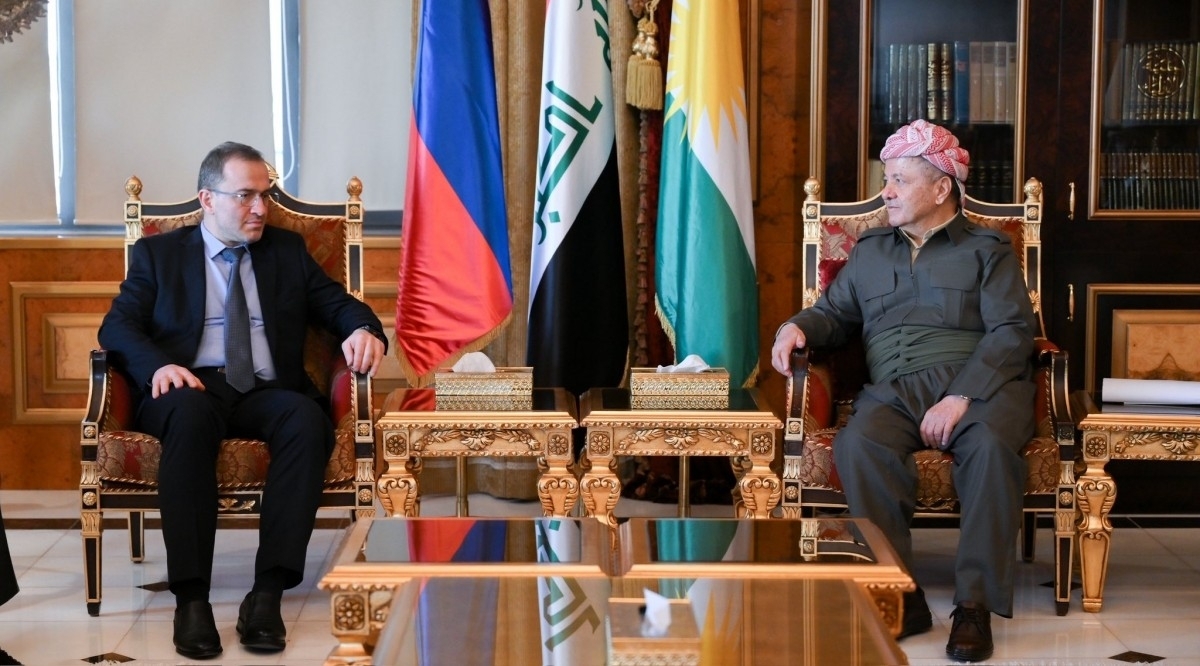High-Level Meeting Between Kurdish Leader Barzani and Russian Ambassador Focuses on Oil, Elections