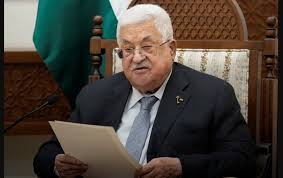 عباس يعمّق الإصلاحات بتعزيز صلاحيات الشيخ