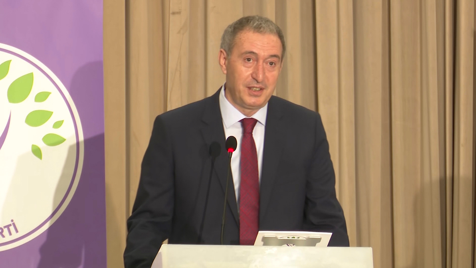 DEM Partî: Bi vekişîna PKKê re, qonaxa yekem a pêvajoya aştiyê temam bû