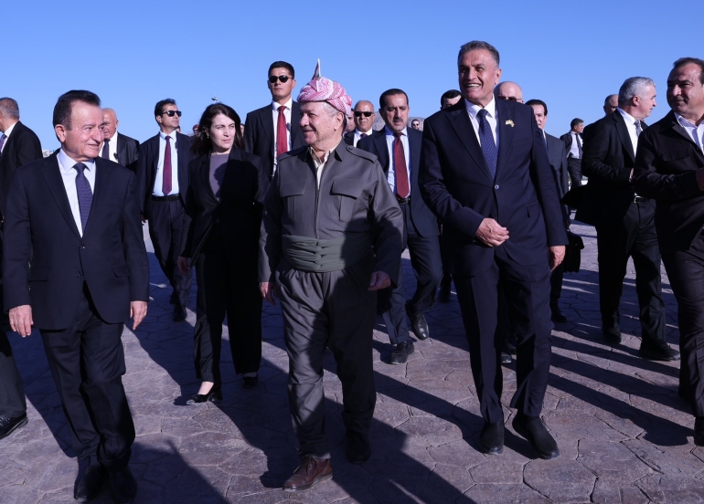 لە درێژەی سەردانەكەی بۆ شاری دهۆك سەرۆك مەسعود بارزانی سەردانی ناوشاری دهۆكی كرد.