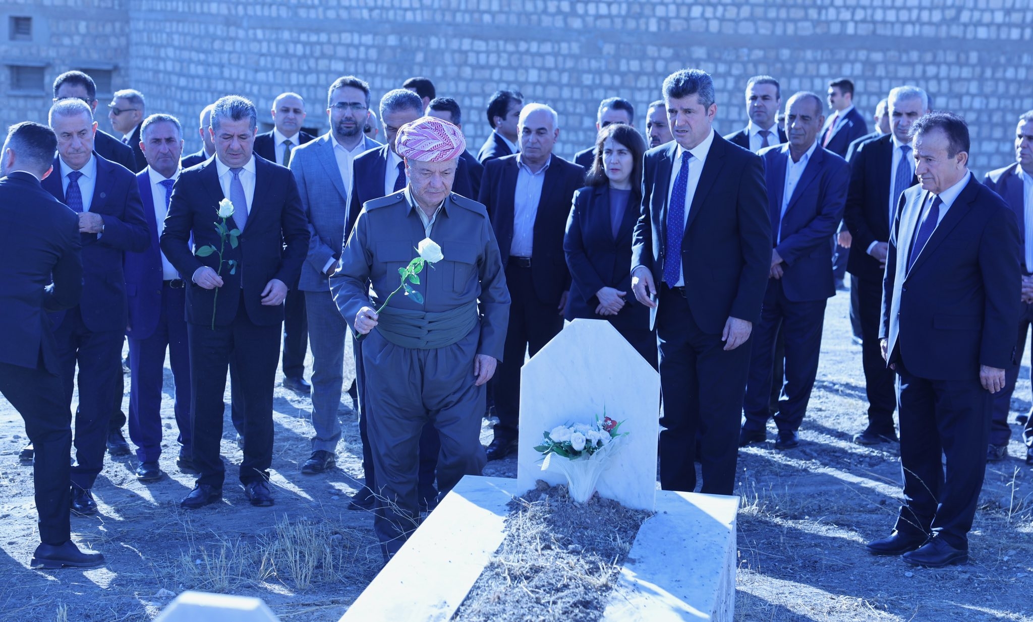 ئێوارەی ڕۆژی سێشەممە 28ی تشرینی یەكەمی 2025 لە شاری دهۆك سەرۆك مەسعود بارزانی سەردانی (كەلها نزاركێ)ـی كرد.