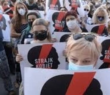 ڕاگرتن و داخستنی بەرنامەکانی پاراستنی ژنان و کچان لە توندوتیژی