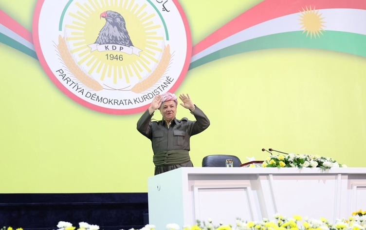 الرئيس بارزاني لشرائح دهوك : إذا طُبّق الدستور كما هو، فستُحَلّ العديد من المشكلات