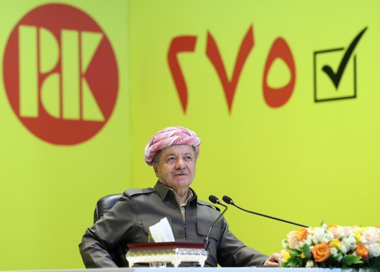 سەرۆك مەسعود بارزانی لەشاری زاخۆ، لەگەڵ چین و توێژ و كەسایەتییانی ئیدارەی سەربەخۆی زاخۆ كۆبووەوە.