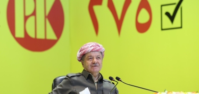 سەرۆك مەسعود بارزانی لەشاری زاخۆ، لەگەڵ چین و توێژ و كەسایەتییانی ئیدارەی سەربەخۆی زاخۆ كۆبووەوە.