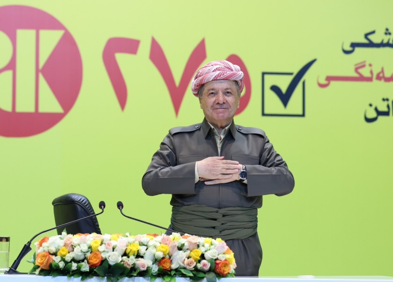 سەرۆك مەسعود بارزانی لەشاری زاخۆ، لەگەڵ چین و توێژ و كەسایەتییانی ئیدارەی سەربەخۆی زاخۆ كۆبووەوە.