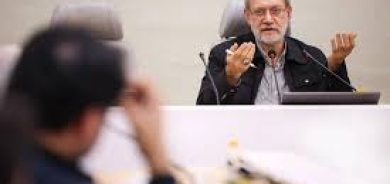 لاريجاني يحذر من تفاقم الانقسام الداخلي الإيراني