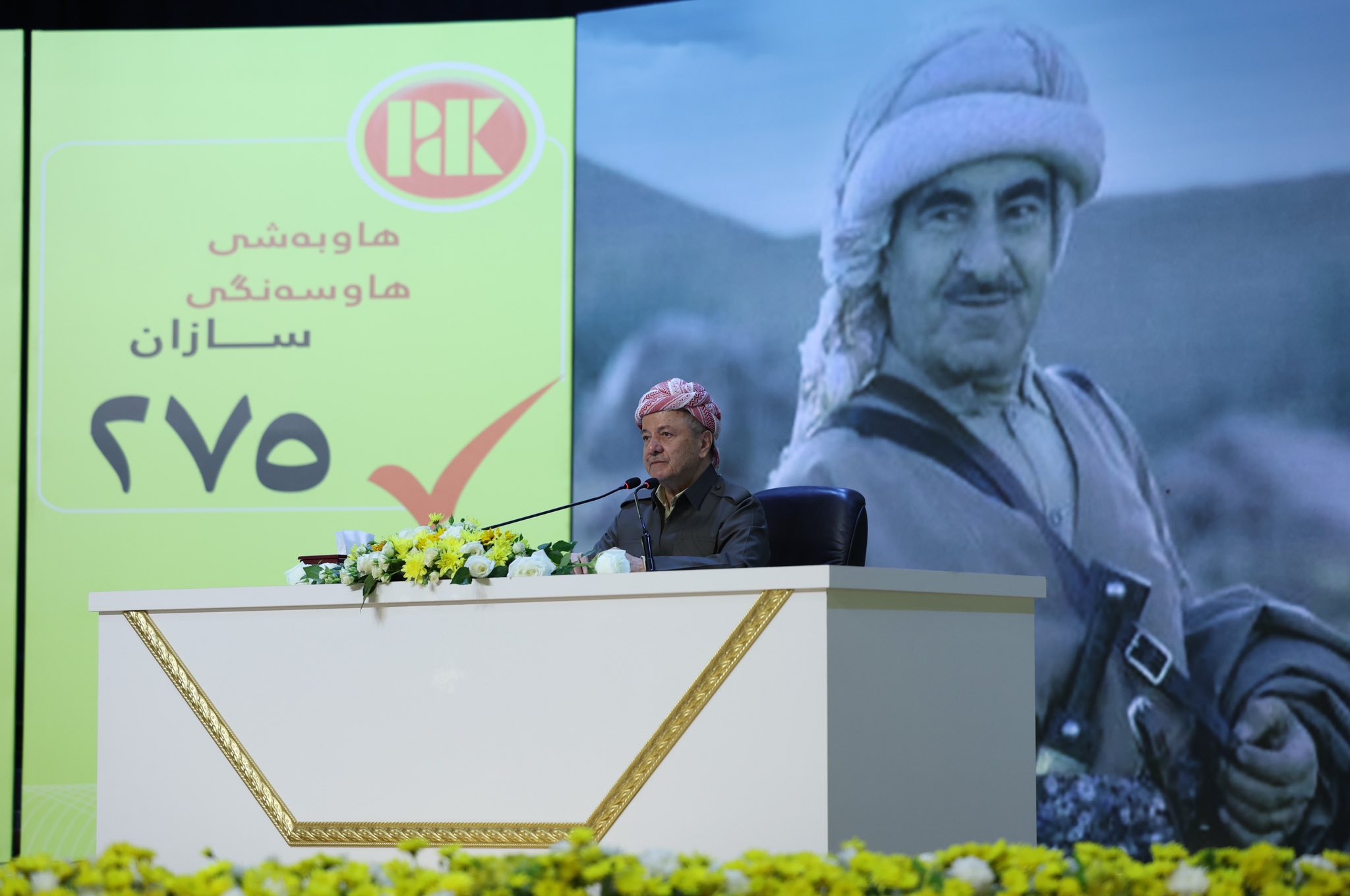 President Barzani Meets with Peshmerga Veterans and Political Prisoners in Duhok