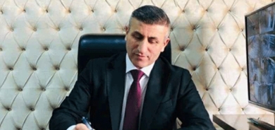 دوو باڵی یەک هەڵۆ