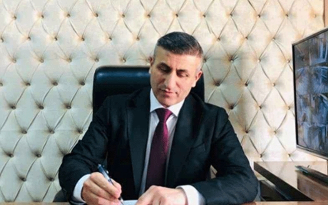 دوو باڵی یەک هەڵۆ