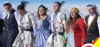 نحو وطن تصلي فيه الكنائس وتزهر معبد لالش وتتعانق الماذن صوتوا للقائمة (275)