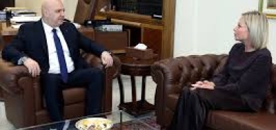 الرئيس اللبناني يجدد دعوته للتفاوض مع إسرائيل