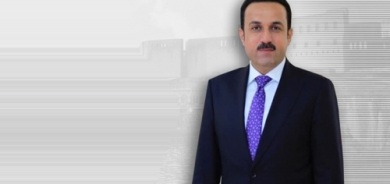 ئومێد خۆشناو  پارێزگاری هەولێر بۆ گوڵان:     كارەبای 24 كاتژمێری و پڕۆژەی ئاوی فریاگوزاریی خێرا و پشتێنەی سەوز و دەیان ڕێگەی پێشكەوتووی مۆدێرن هەولێریان گەیاندە ئاستی پایتەختە گەورەكانی جیهان