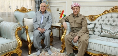 Serok Barzanî serdana Pêşmerge û kesatiyekê berçav ê Hewlêrê kir