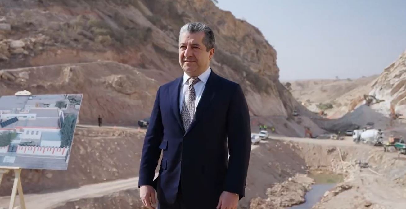Prime Minister Barzani Visits Dwin Dam Project in Erbil